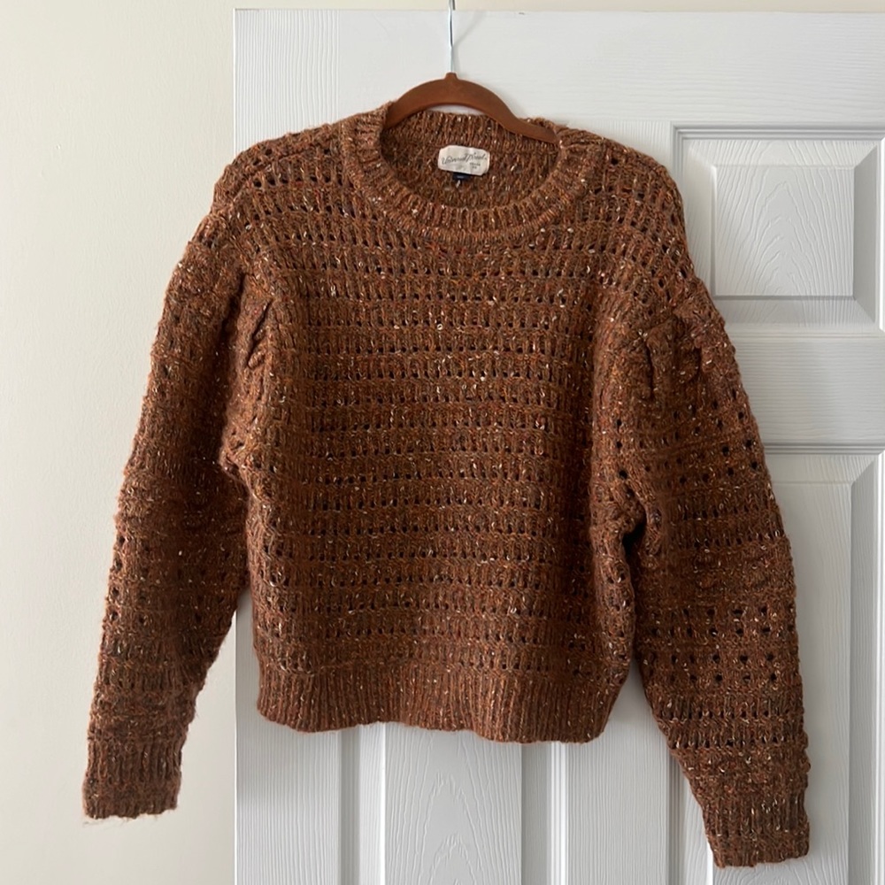 Women’s Universal Thread Sweater